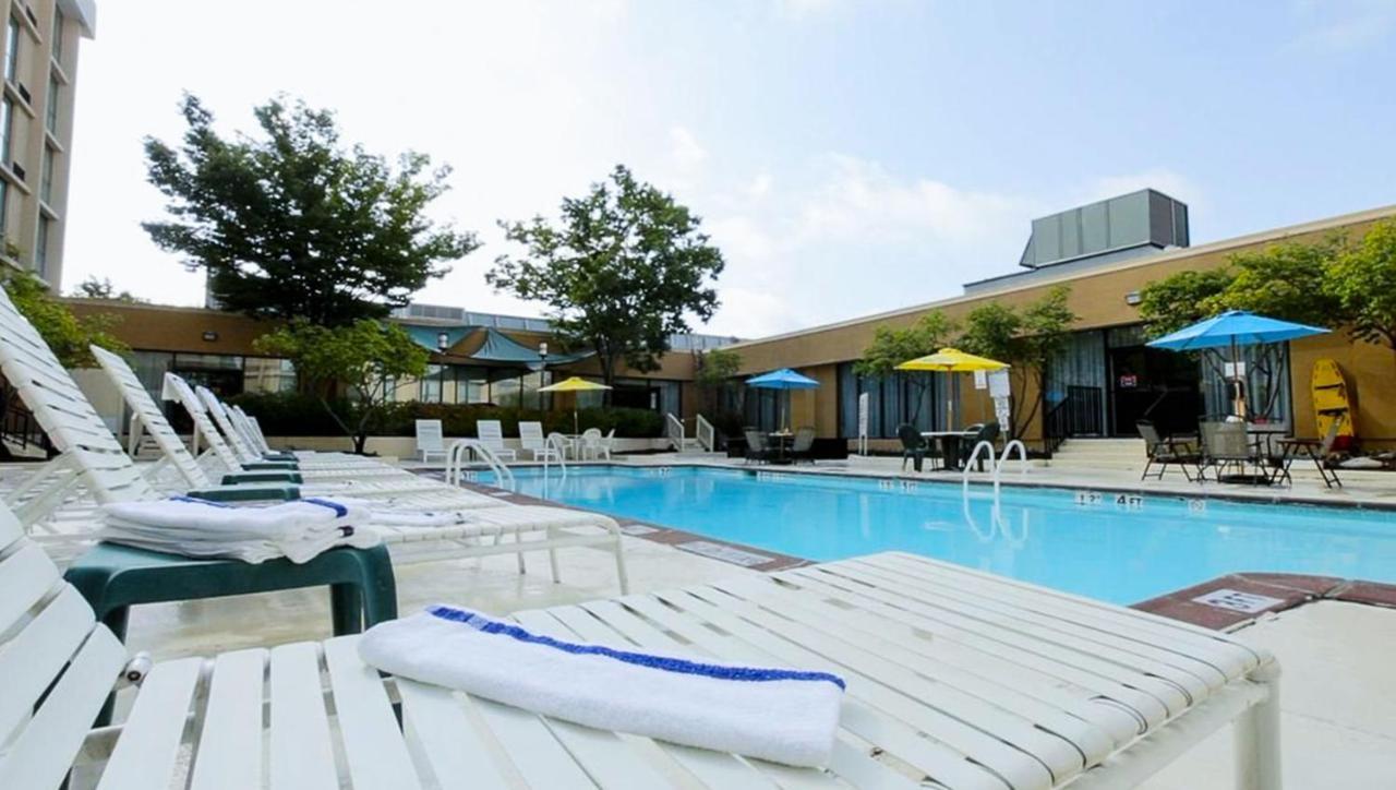 Magnuson Grand & Conference Center Somerset-Bridgewater Luaran gambar